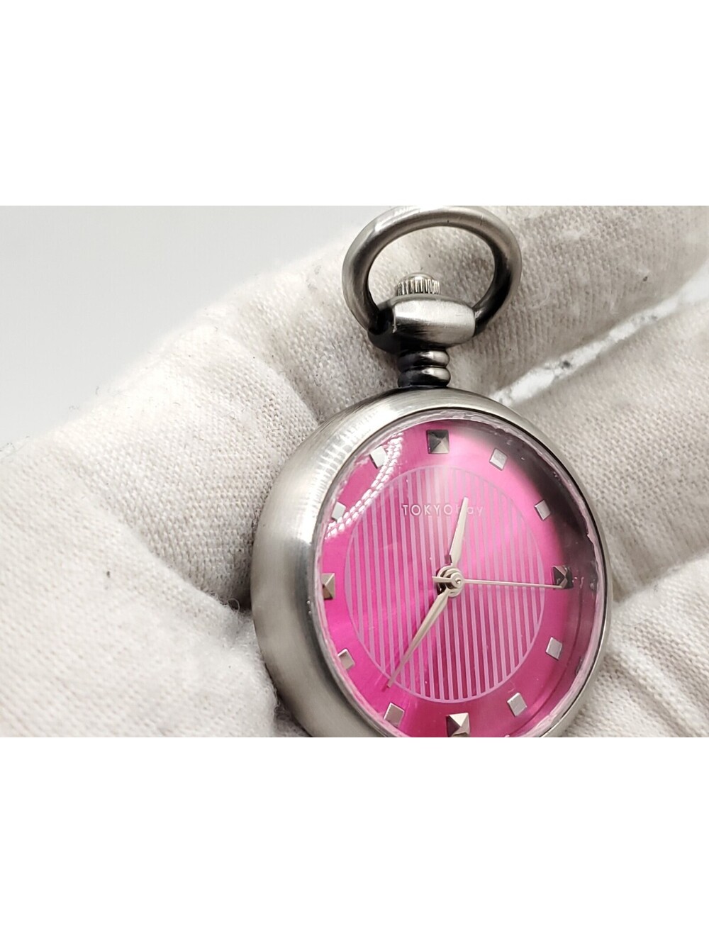 Tokyo Bay Pink Dial Silver Tone Pocket Watch Fob New Battery 30mm - Picture 3 of 8